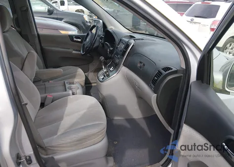 2008 Hyundai Entourage Gls/Limited z USA, uszkodzony, nr VIN KNDMC233X86054683